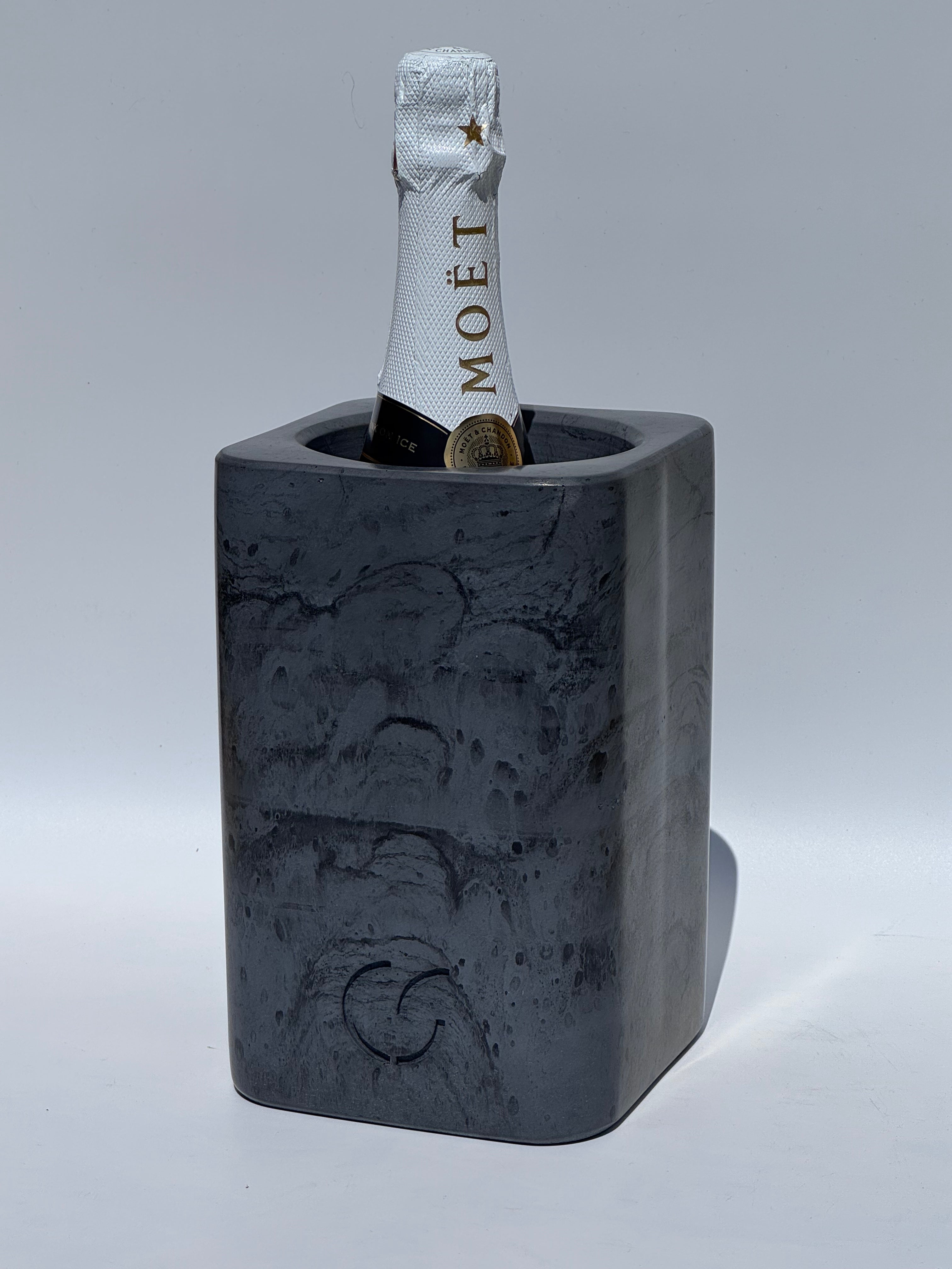 Weinkühler aus Beton