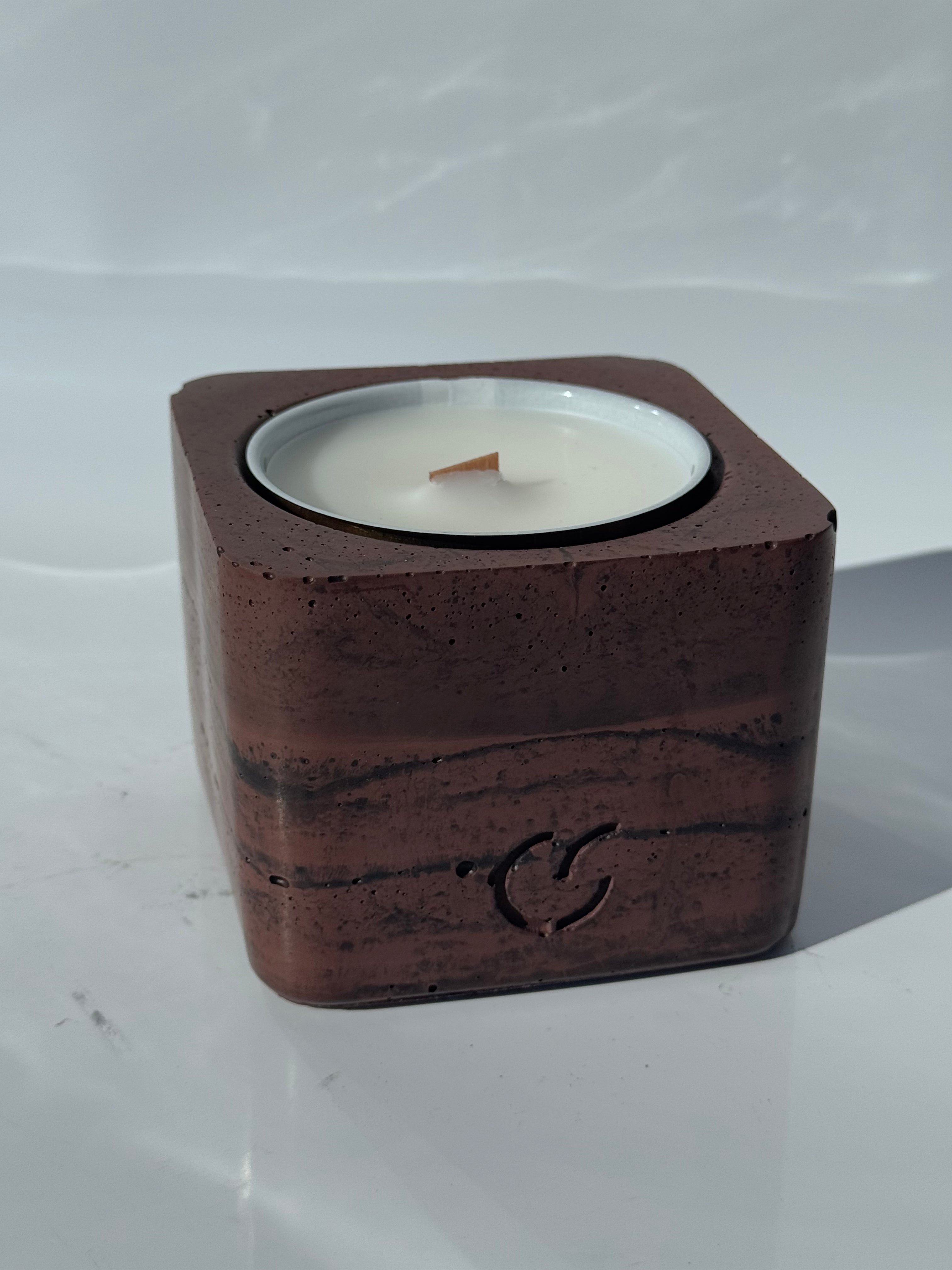 Duftkerze mit Holzdocht - Schwarze Kokosnuss