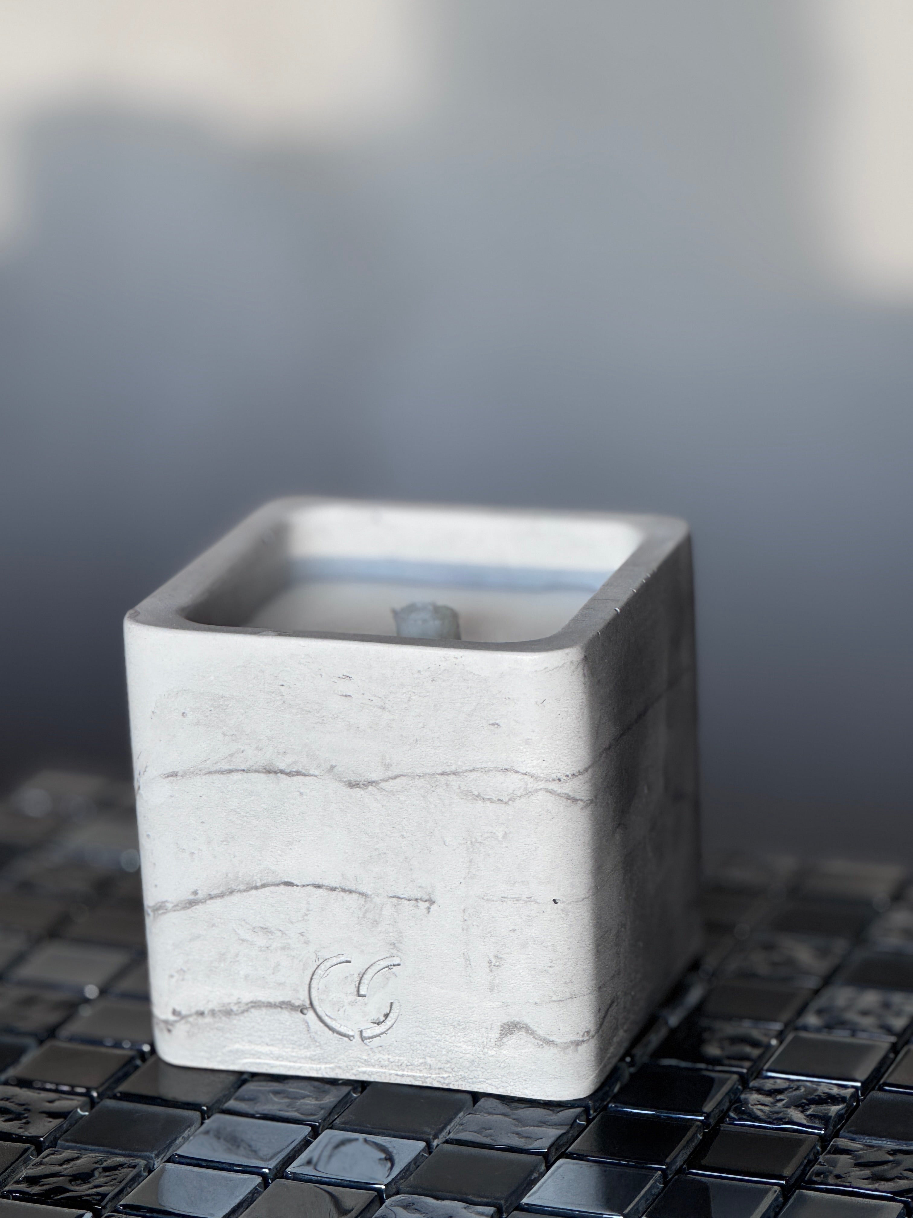 Beton-Tischfeuer mit Glasfaserdocht "SMART"