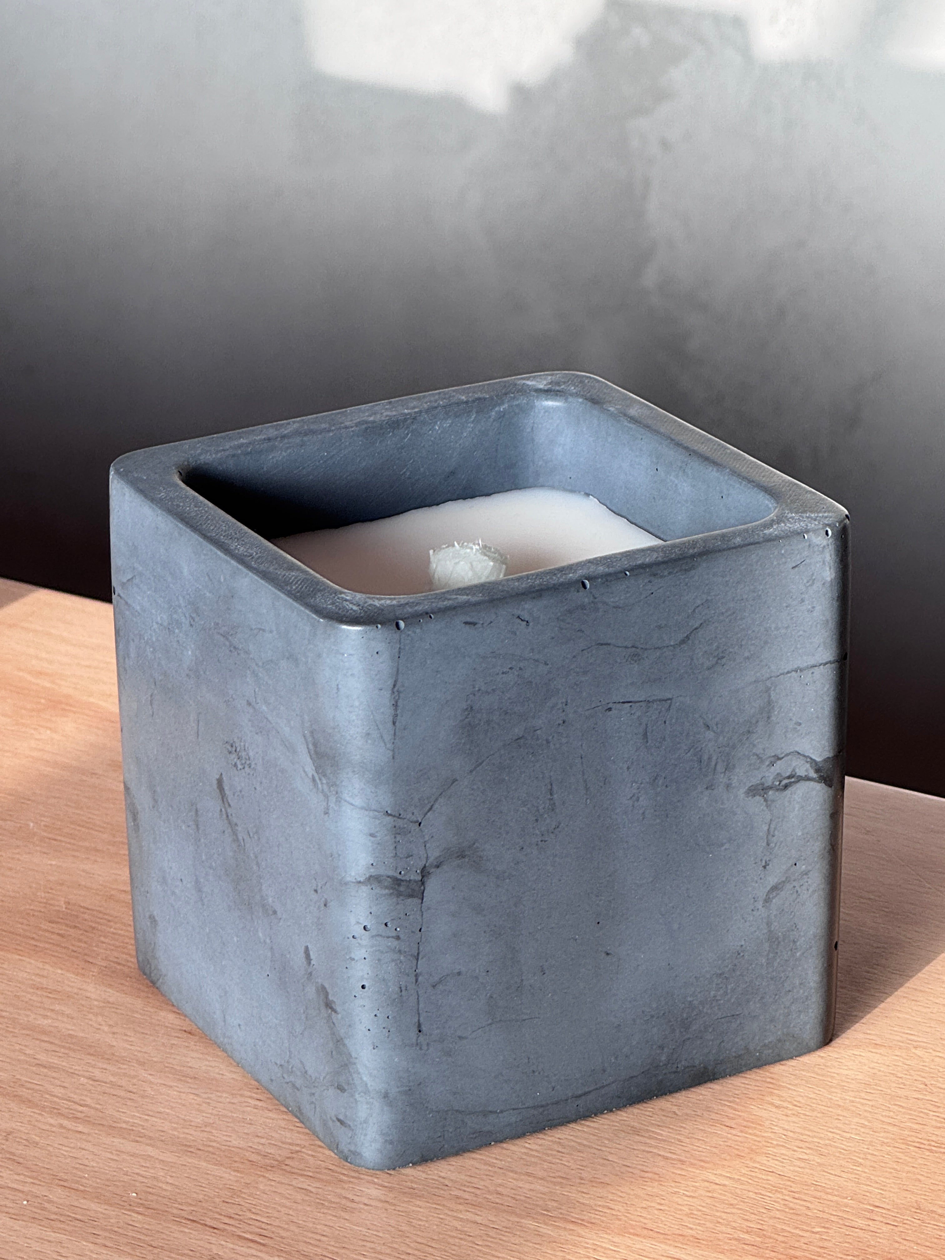 Beton-Tischfeuer mit Glasfaserdocht "SMART"