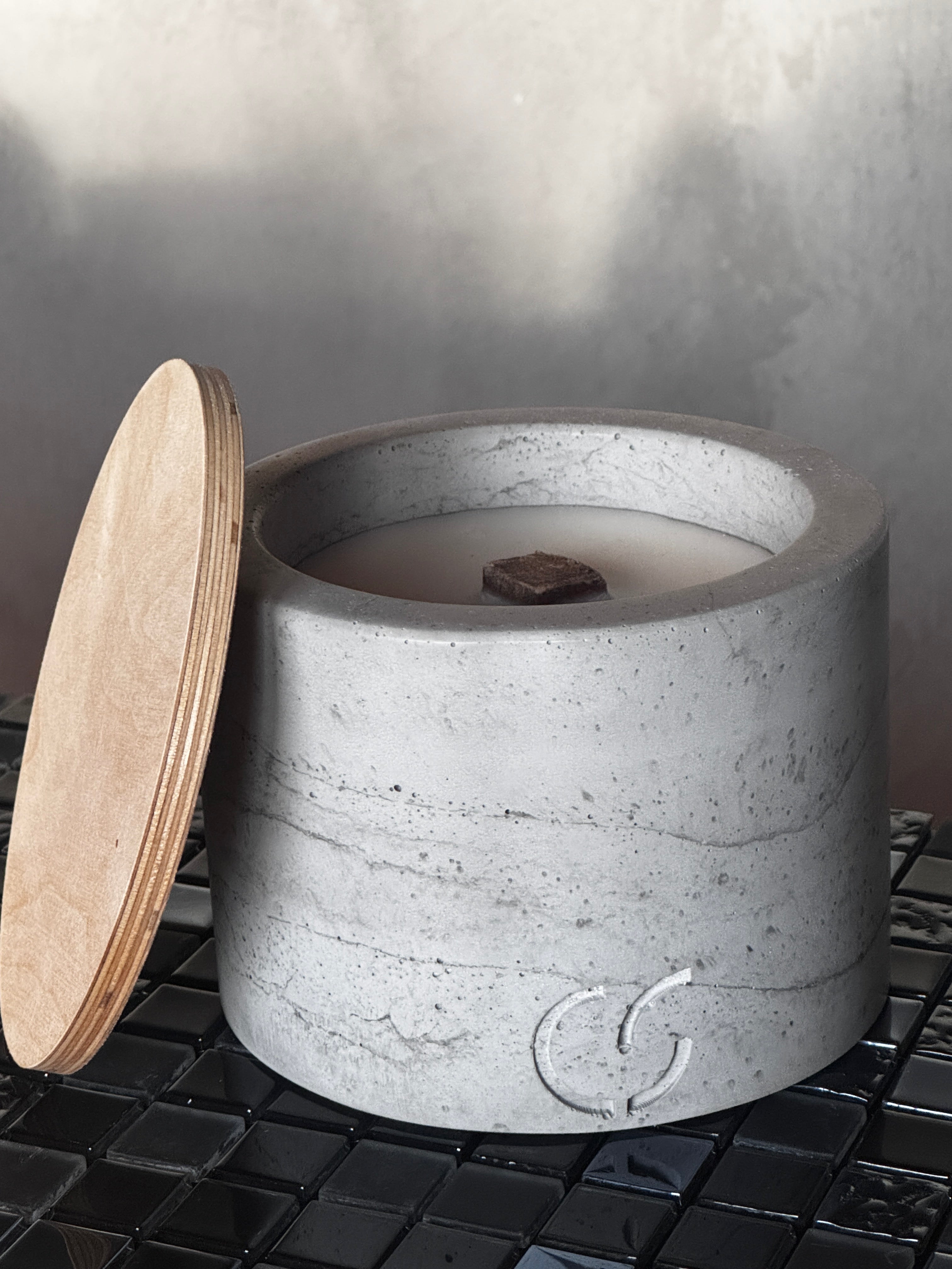 Runder Löschdeckel Holz für Tischfeuer " PLAIN "