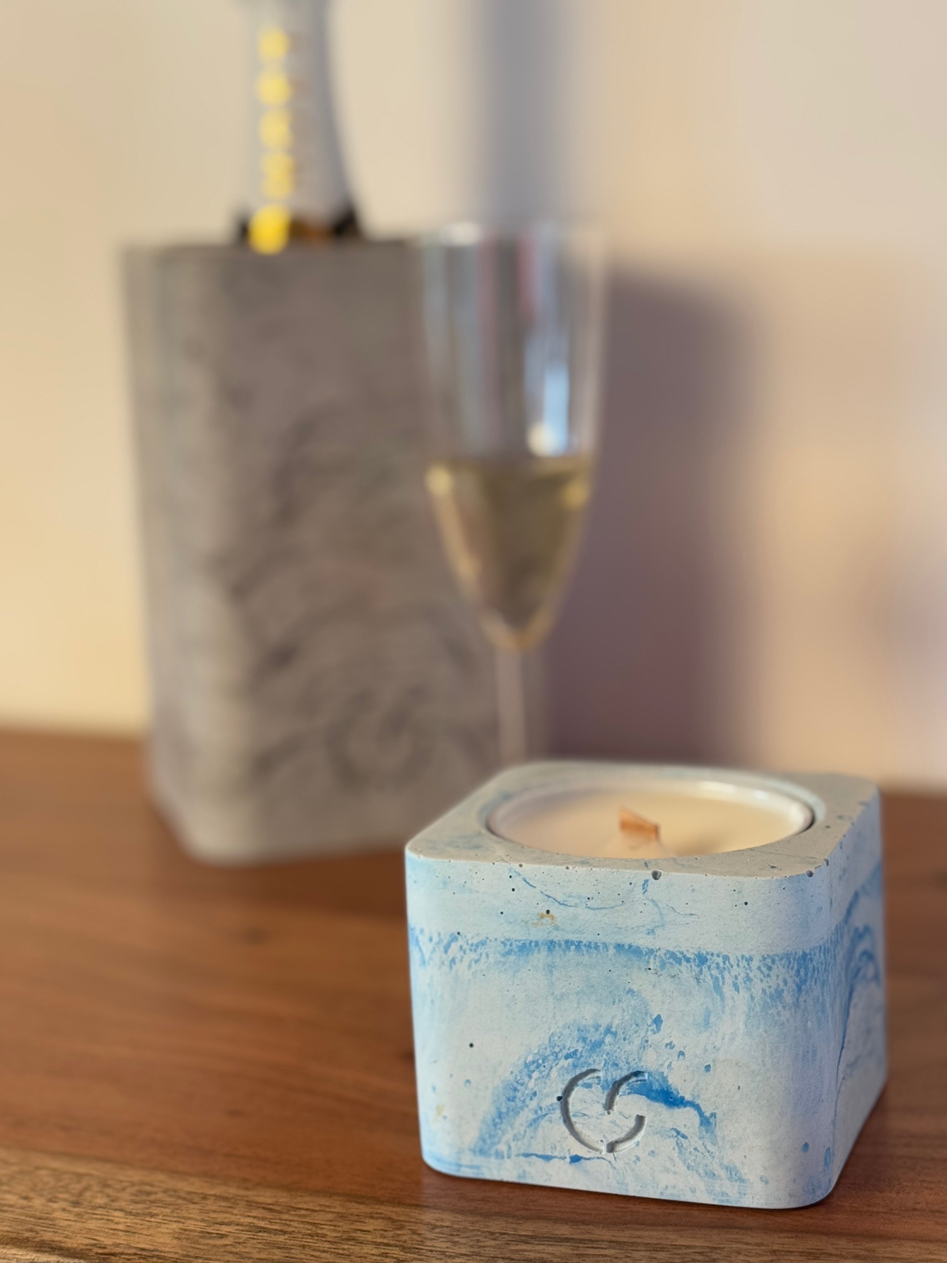 Duftkerze mit Holzdocht - Blue Wave