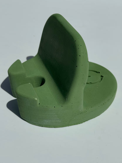 Handyhalter aus Beton