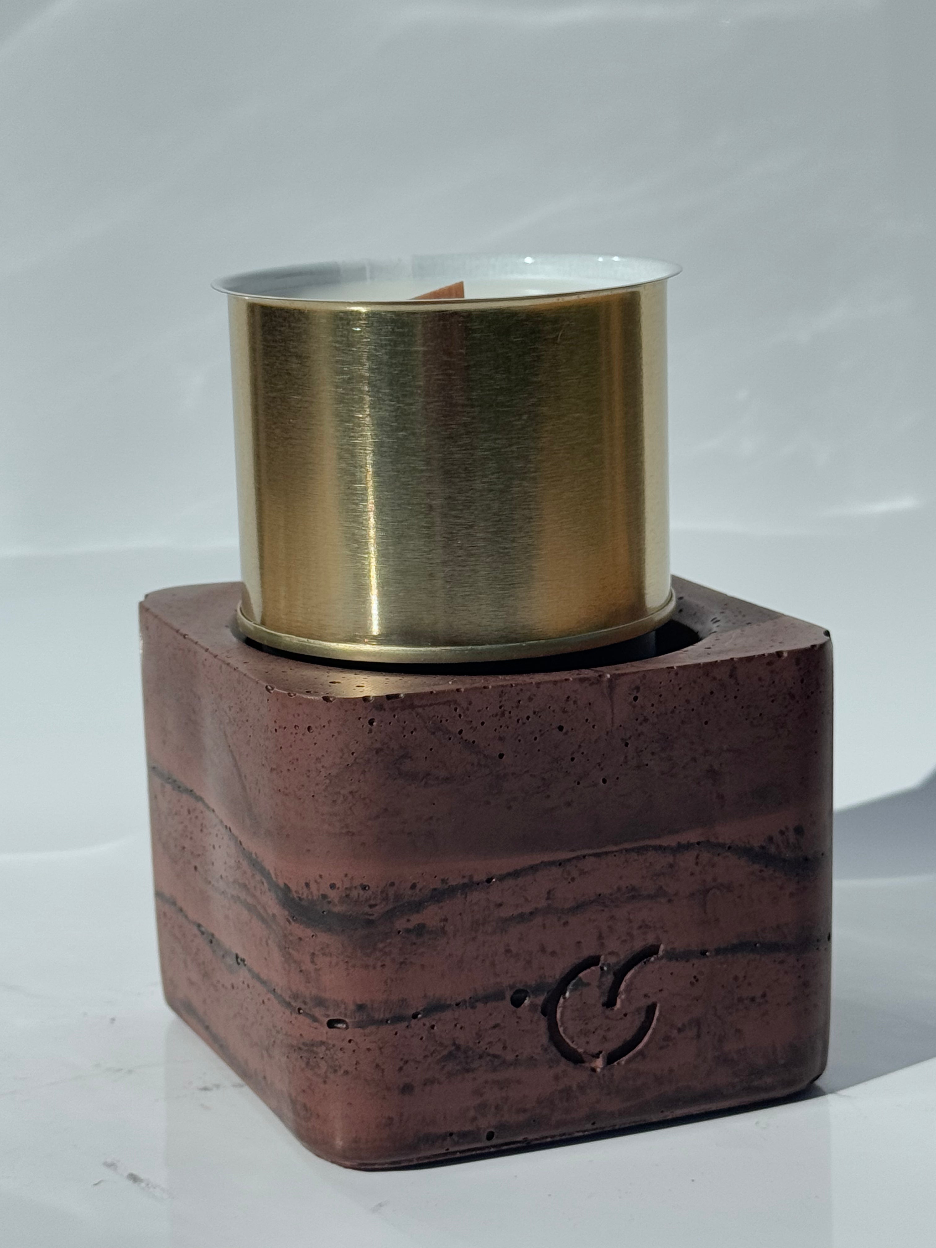 Nachhaltige Duftkerze mit Holzdocht