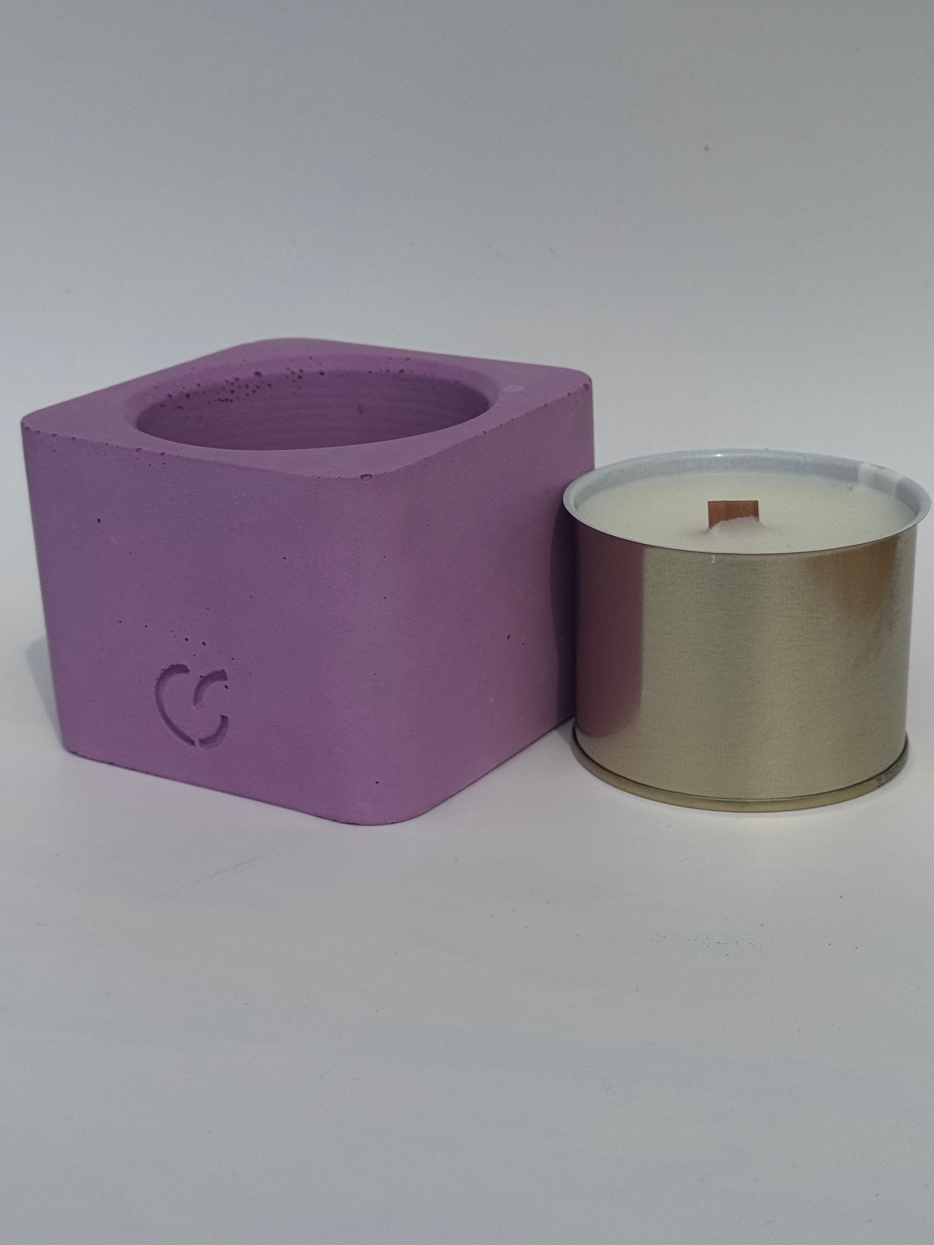 Nachhaltige Duftkerze mit Holzdocht