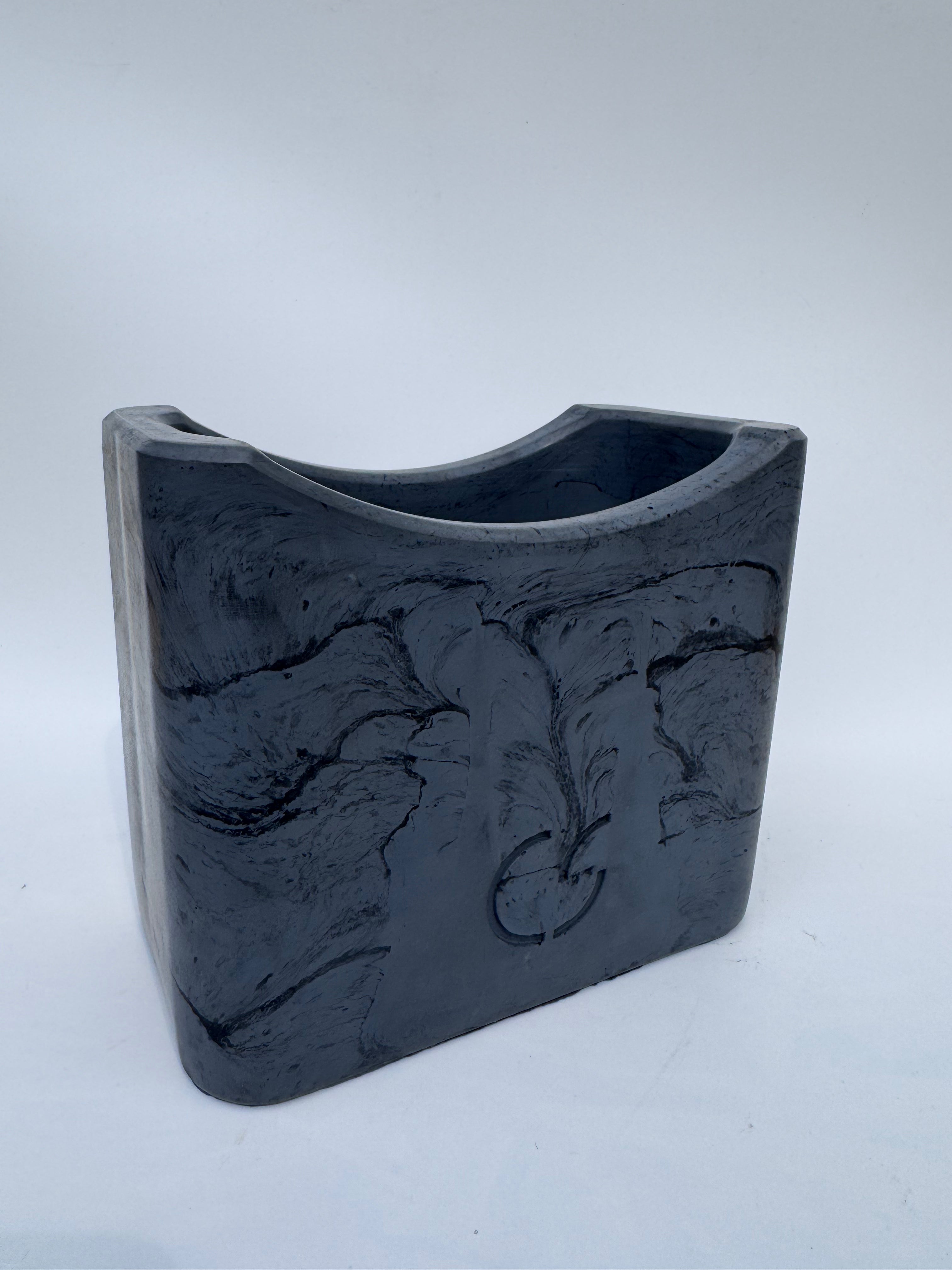 Bocksbeutel-Kühler aus Beton